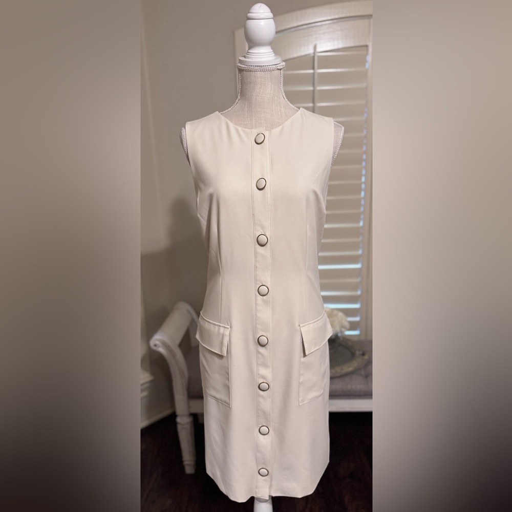 New York and Company Sleeveless Cream Button-Front Dress